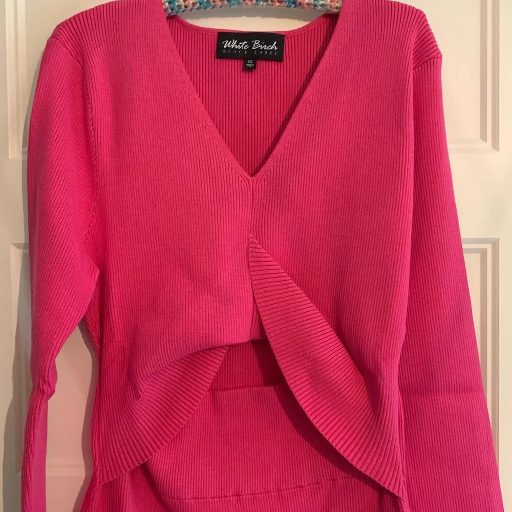 White Birch Ribbed Long Sleeve V-Neck Bodycon Dress with Front Cutout Detail - Picture 2 of 6